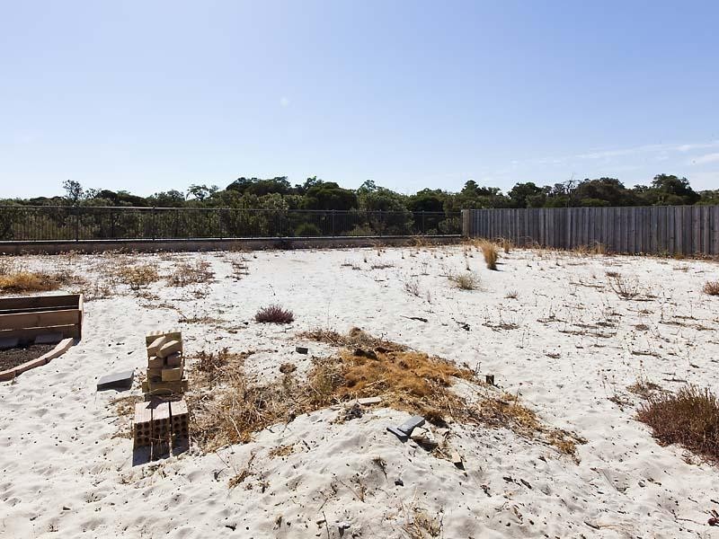 11 Starke Turn, Ellenbrook WA 6069