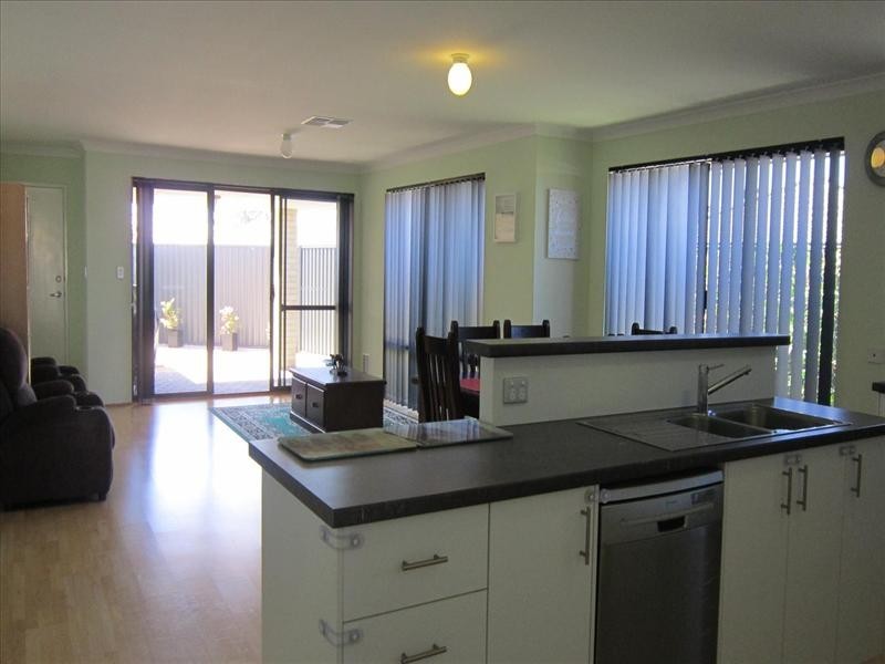 6 Marden Grange, Aveley WA 6069