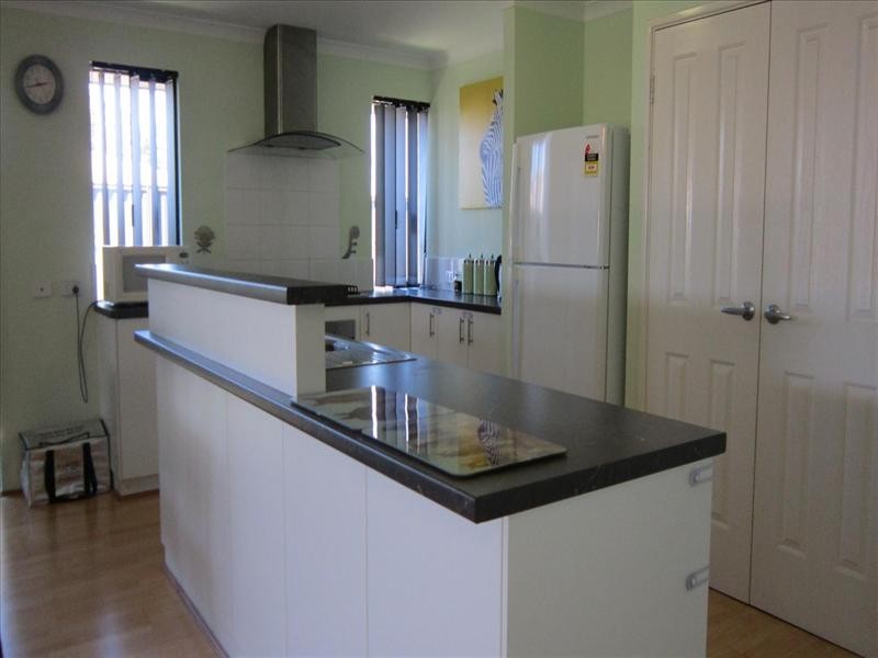 6 Marden Grange, Aveley WA 6069