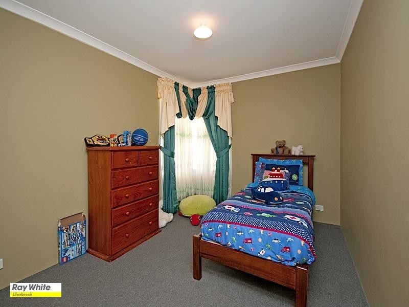 44 Mona Vale Loop, Ellenbrook WA 6069