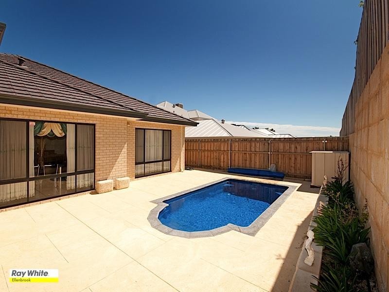 44 Mona Vale Loop, Ellenbrook WA 6069