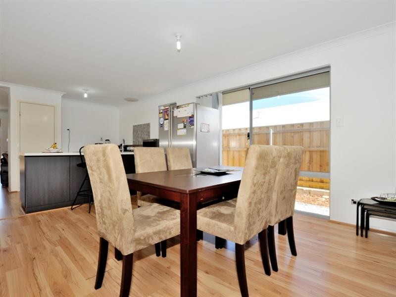 45 Redstone Trail, Ellenbrook WA 6069