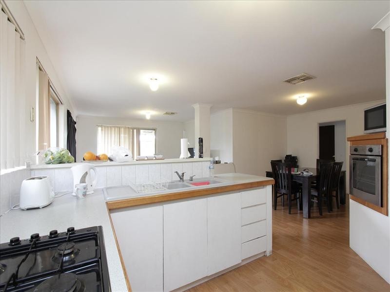 24 Taranto Way, Ellenbrook WA 6069