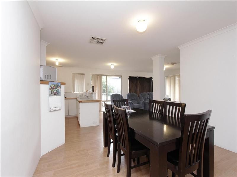 24 Taranto Way, Ellenbrook WA 6069