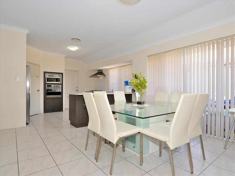 10 Minnow Fairway, Aveley WA 6069