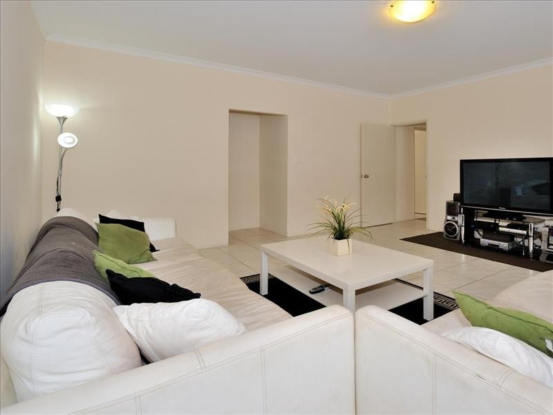 10 Minnow Fairway, Aveley WA 6069