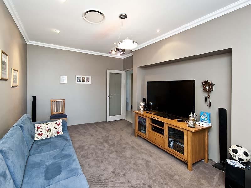 14 Ewens Pass, Ellenbrook WA 6069