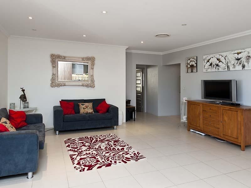 14 Ewens Pass, Ellenbrook WA 6069