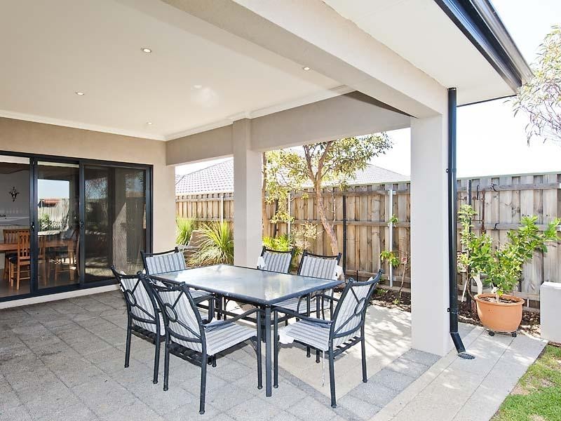 14 Ewens Pass, Ellenbrook WA 6069