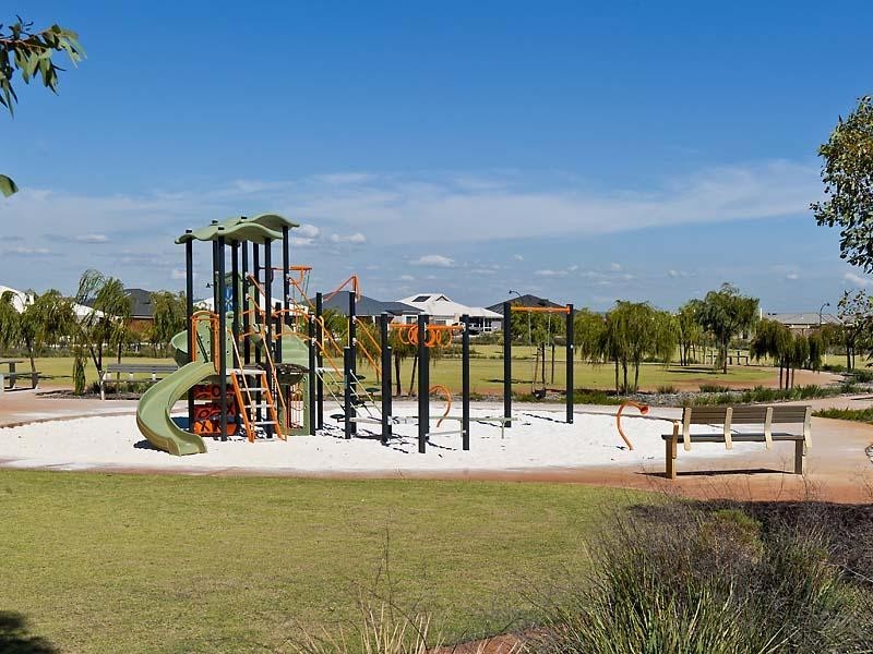 14 Ewens Pass, Ellenbrook WA 6069