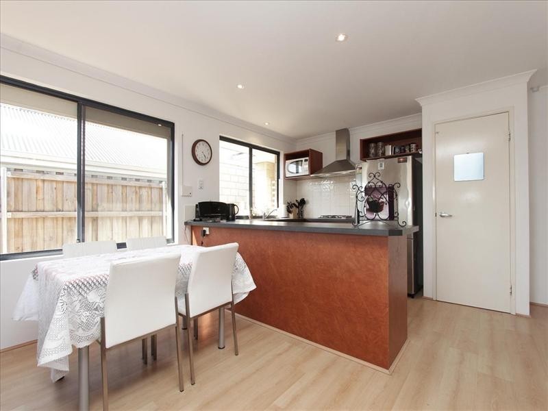 3 Longton Way, Ellenbrook WA 6069