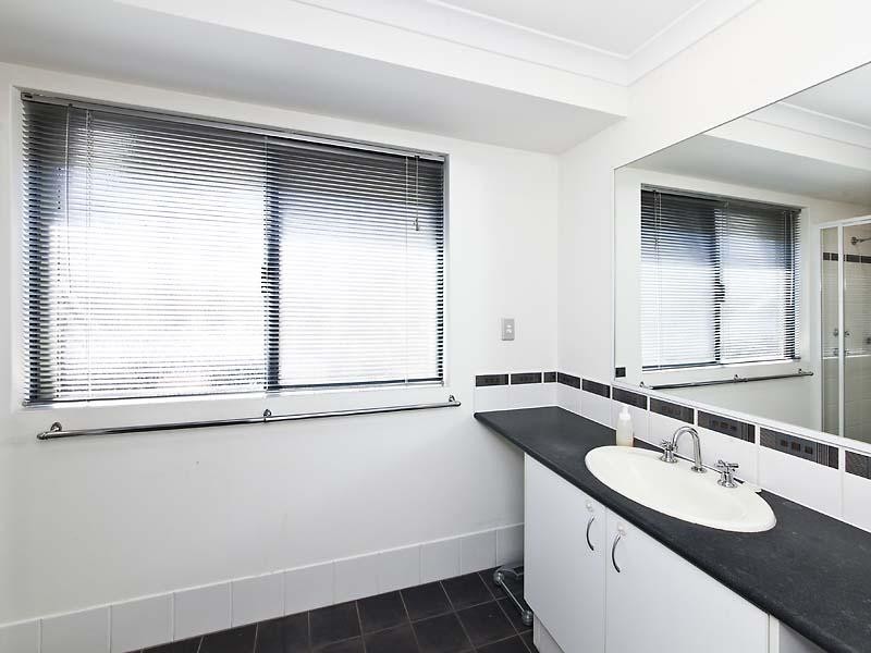 60 Birkett Circle, Ellenbrook WA 6069