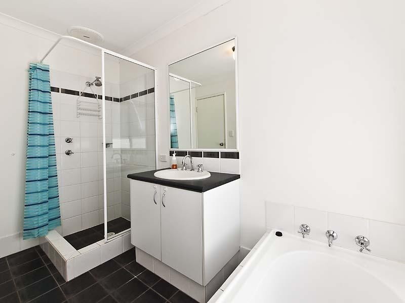 60 Birkett Circle, Ellenbrook WA 6069