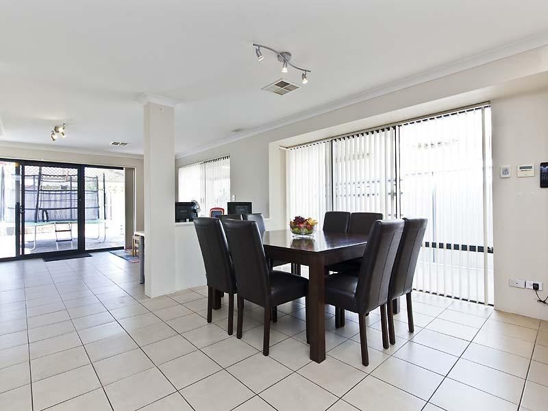 60 Birkett Circle, Ellenbrook WA 6069