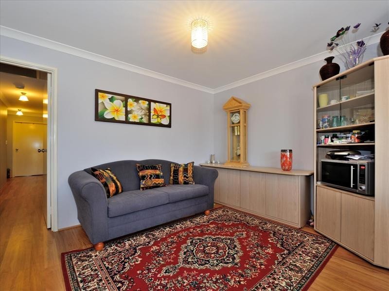 27 Stanbury Crescent, Ellenbrook WA 6069