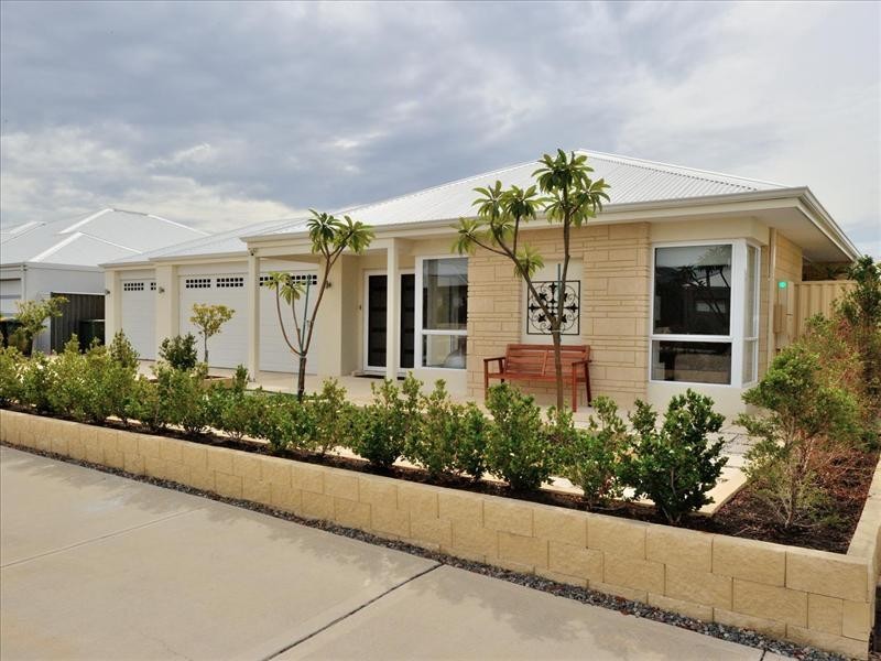 43 Wistful Parade, Aveley WA 6069