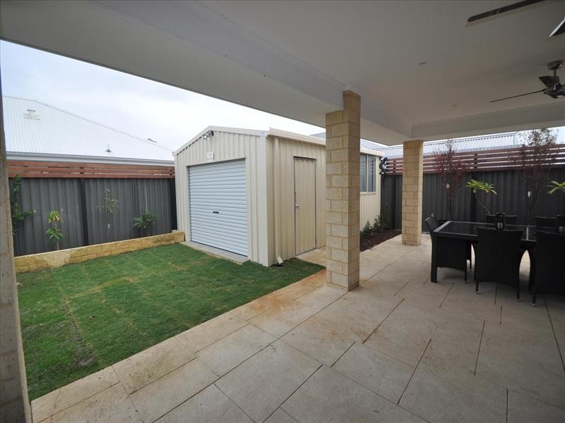 43 Wistful Parade, Aveley WA 6069