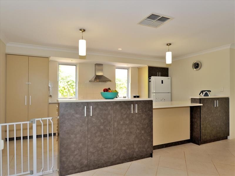 26 Welara Circle, Henley Brook WA 6055