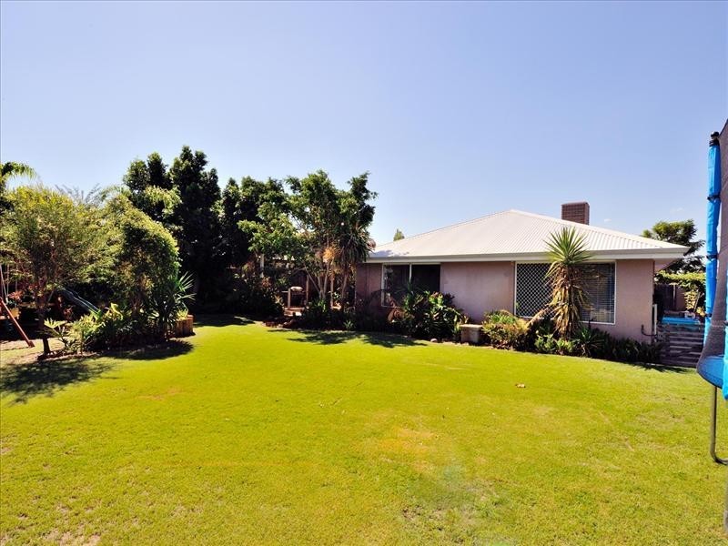 26 Welara Circle, Henley Brook WA 6055
