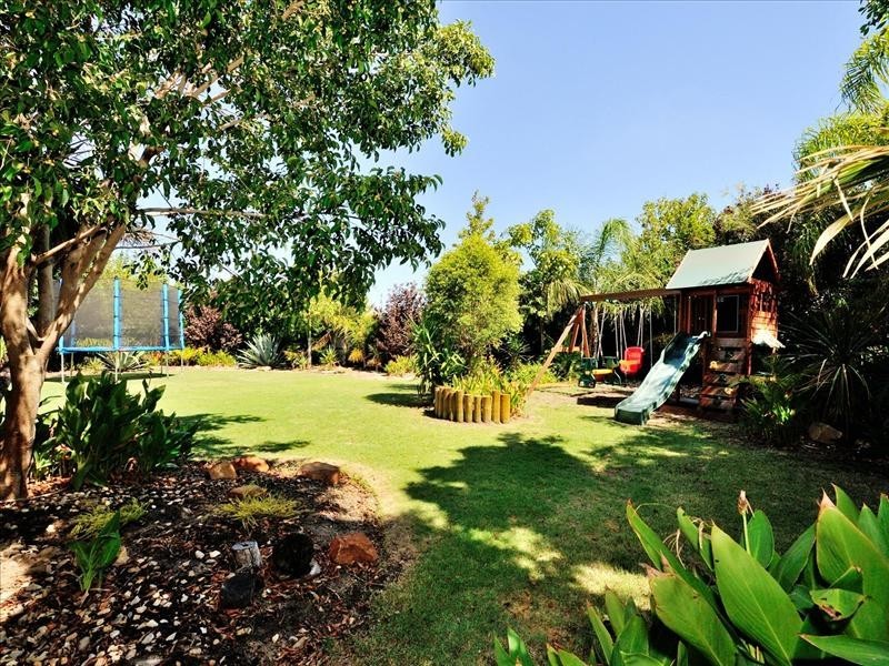 26 Welara Circle, Henley Brook WA 6055