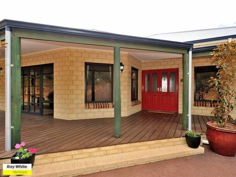 12 The Oaks, Brigadoon WA 6069