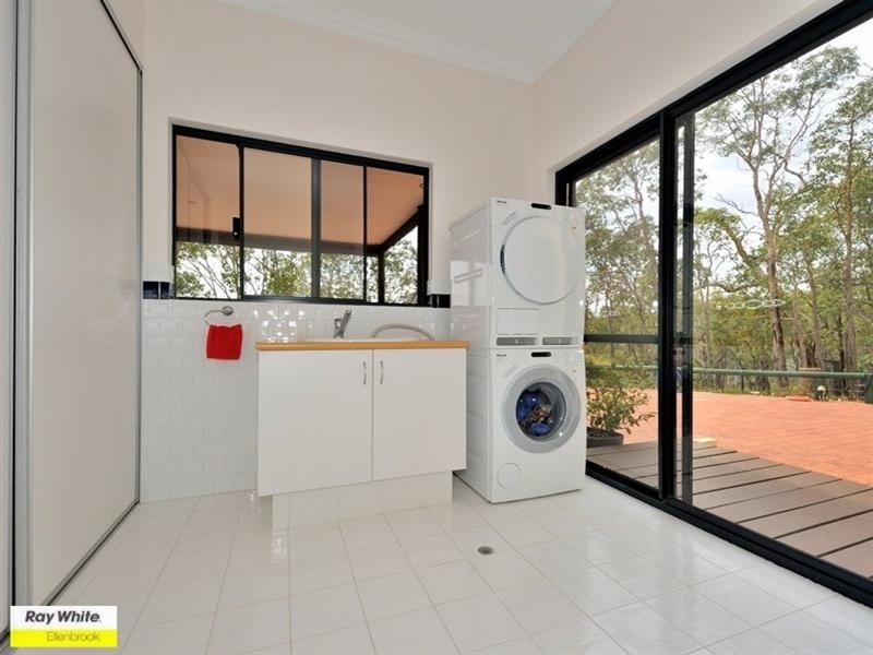 12 The Oaks, Brigadoon WA 6069