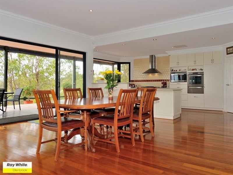 12 The Oaks, Brigadoon WA 6069