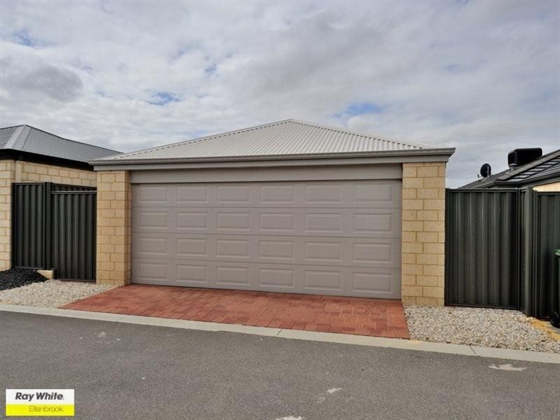 5 Cochrane Loop, Aveley WA 6069