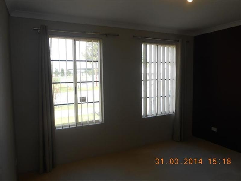 38 Harberton Parkway, Ellenbrook WA 6069