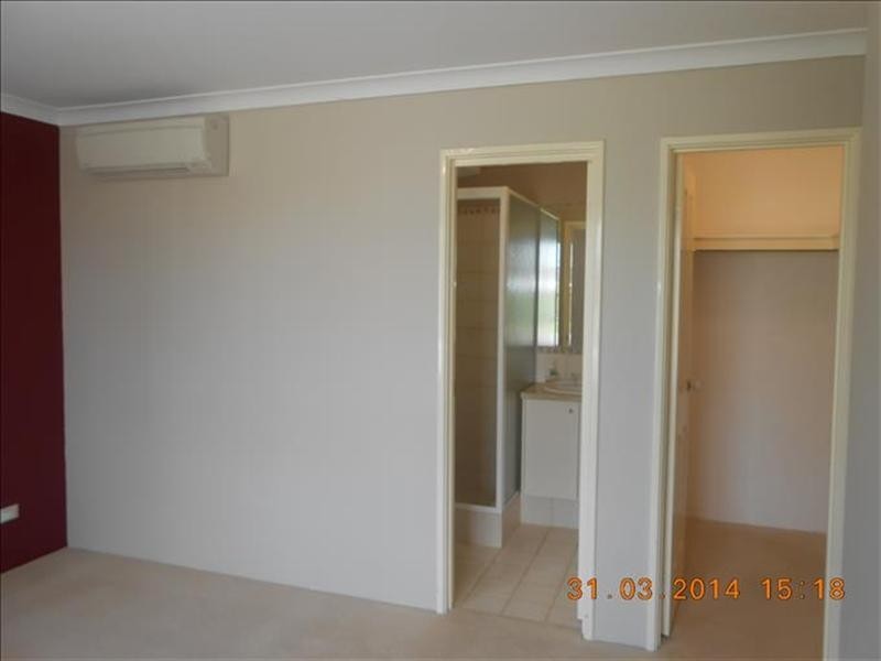 38 Harberton Parkway, Ellenbrook WA 6069