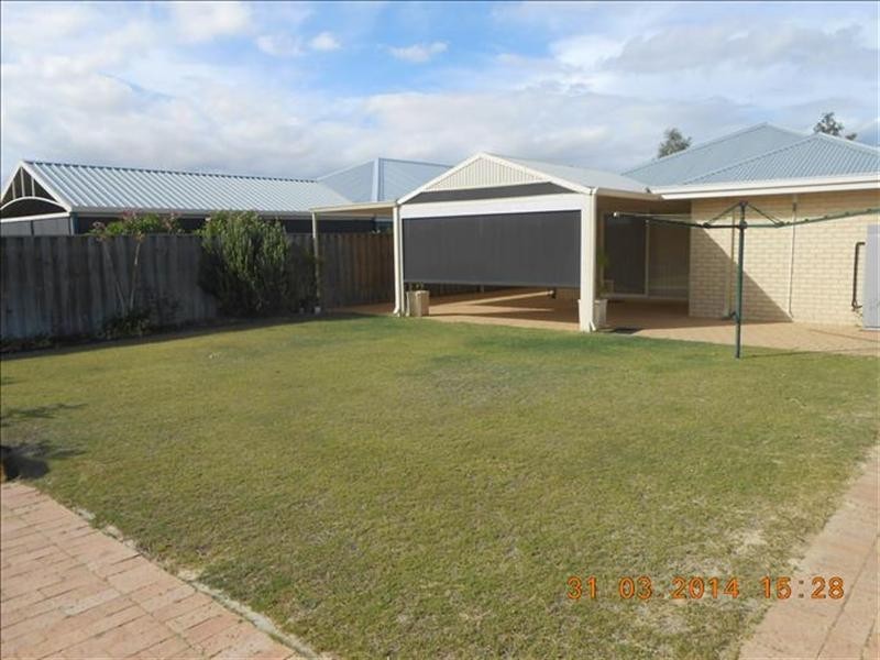 38 Harberton Parkway, Ellenbrook WA 6069