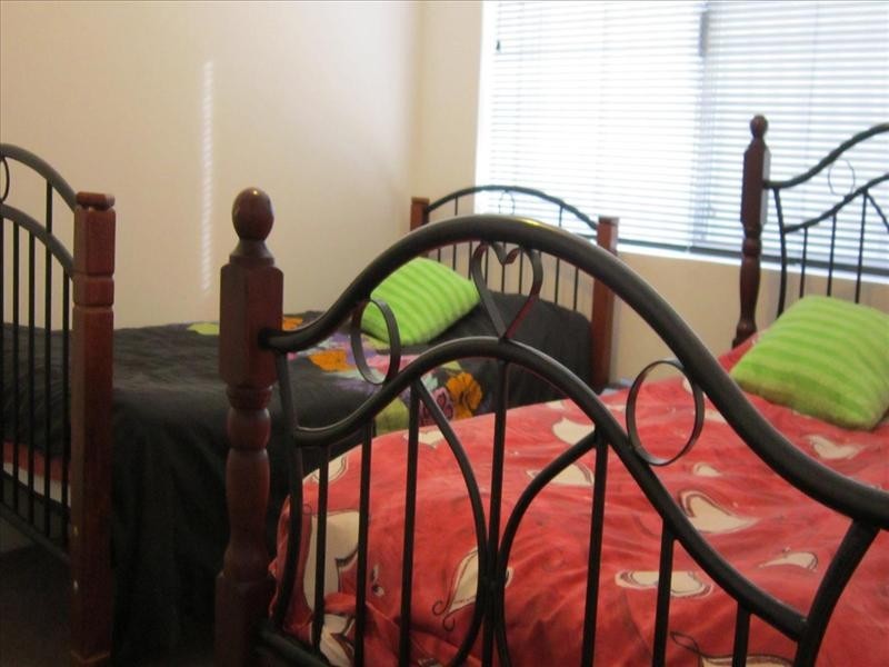 14 Celadon Terrace, Aveley WA 6069