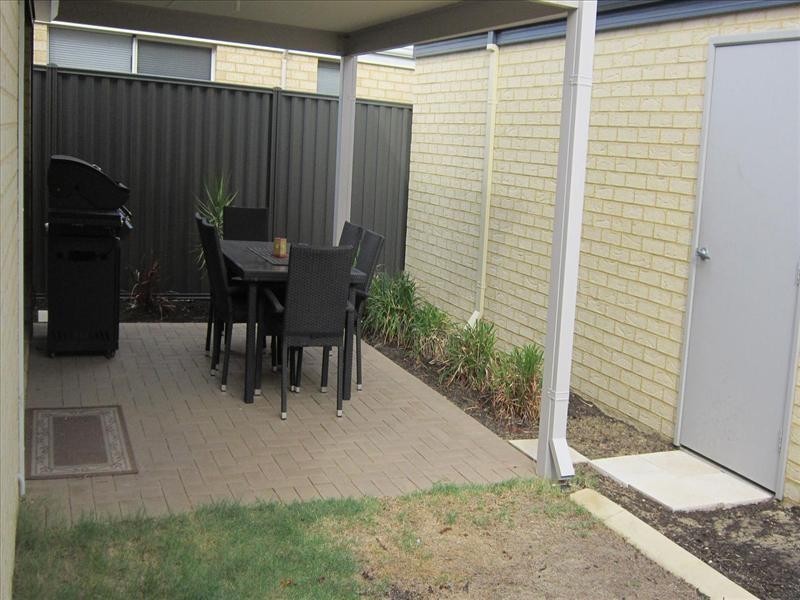 14 Celadon Terrace, Aveley WA 6069