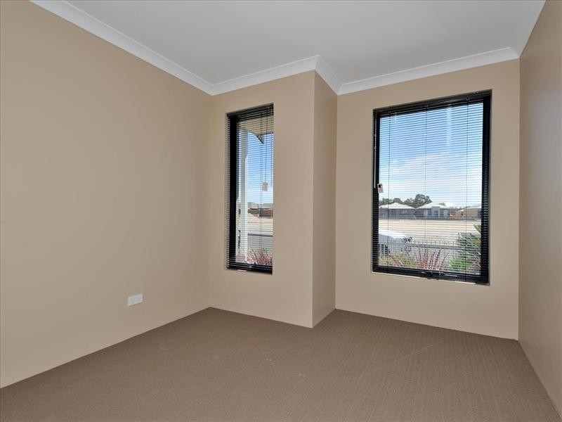 39 Shepherd Avenue, Ellenbrook WA 6069