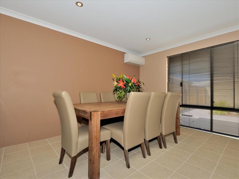 39 Shepherd Avenue, Ellenbrook WA 6069