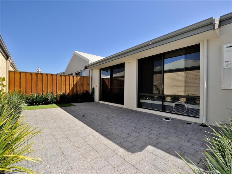 39 Shepherd Avenue, Ellenbrook WA 6069