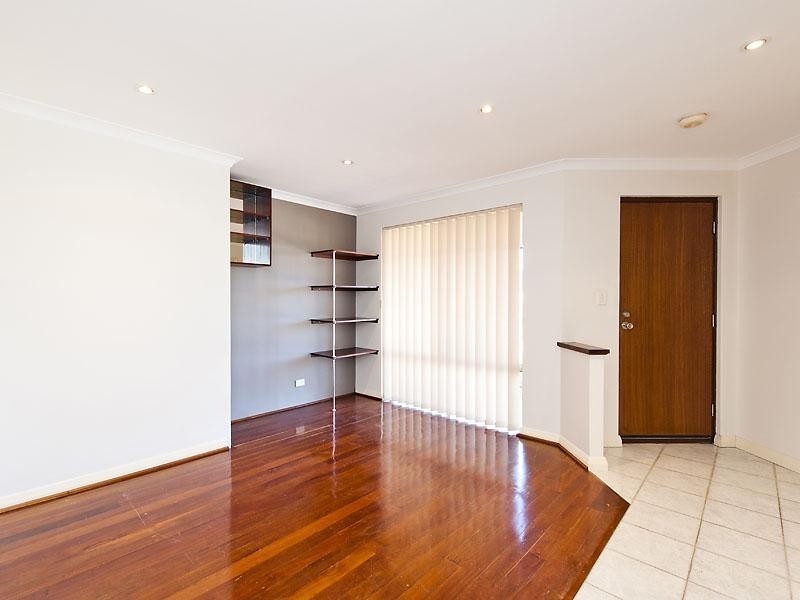 5 Nevis Court, Caversham WA 6055