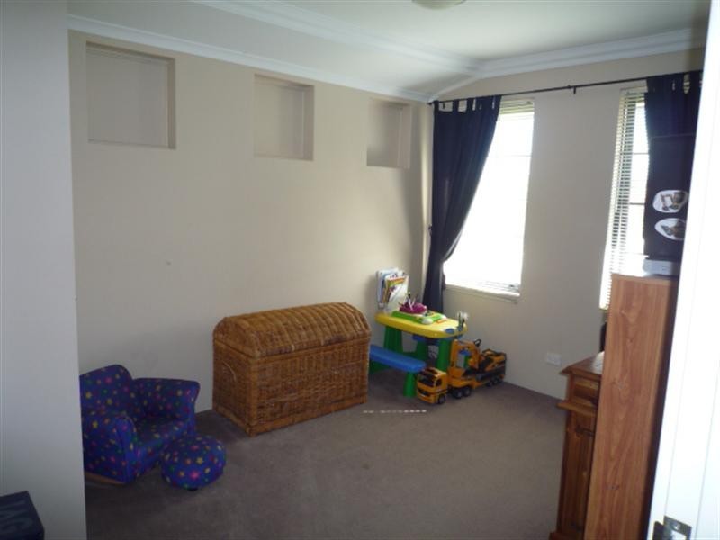 2 Baudin Way, Ellenbrook WA 6069