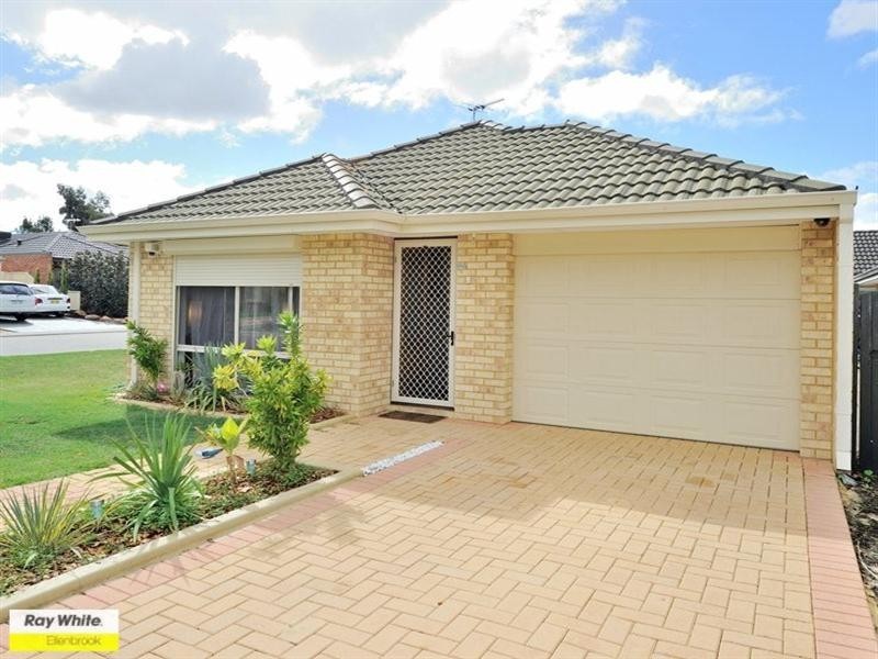 16 The Fairways, The Vines WA 6069