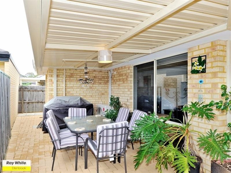 16 The Fairways, The Vines WA 6069