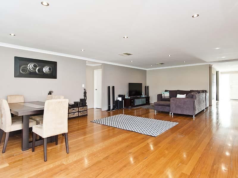 15 Fewson Turn, Ellenbrook WA 6069