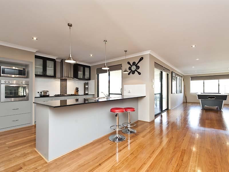 15 Fewson Turn, Ellenbrook WA 6069