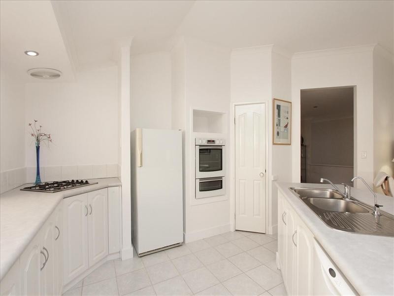 34 Portofino Turn, Ellenbrook WA 6069