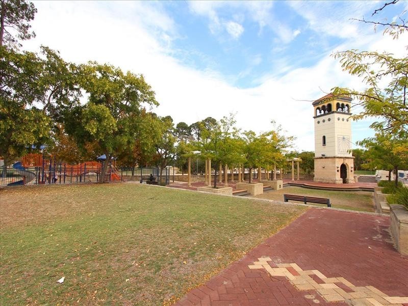 34 Portofino Turn, Ellenbrook WA 6069