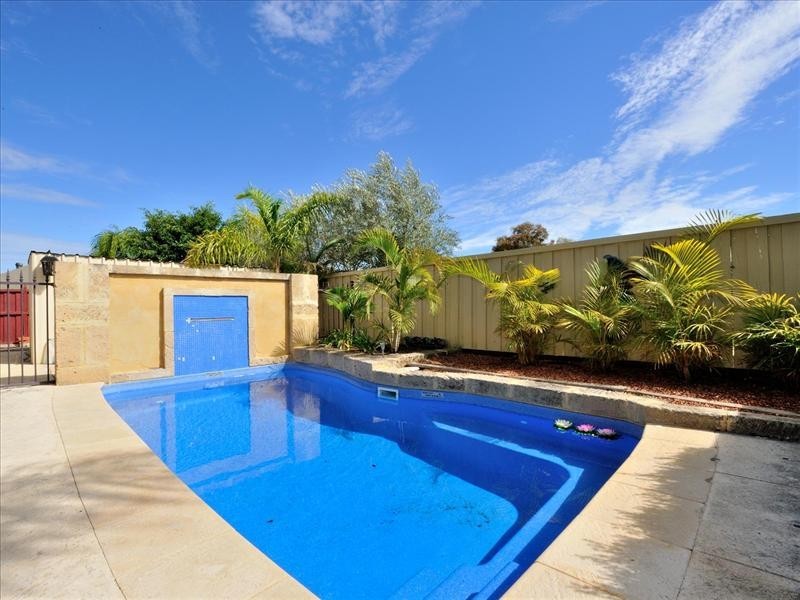 69 Tanami Circle, Ellenbrook WA 6069