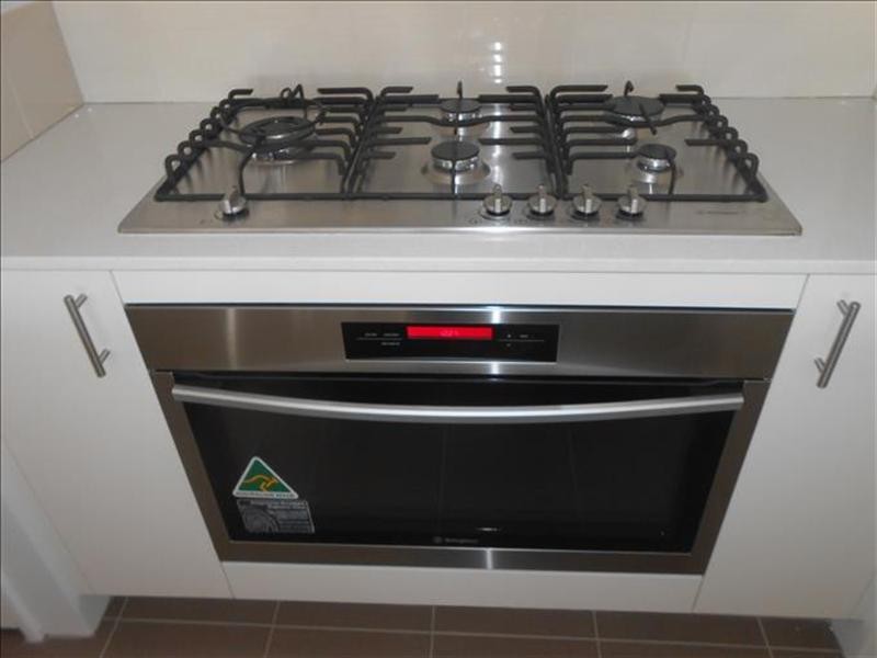 11 Vienta Street, Aveley WA 6069