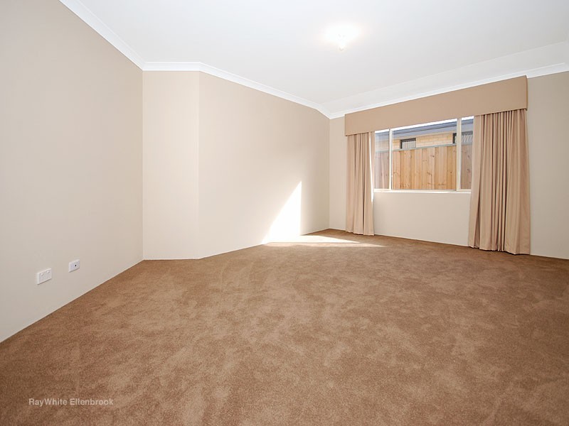 16 Fleetwood Link, Ellenbrook WA 6069