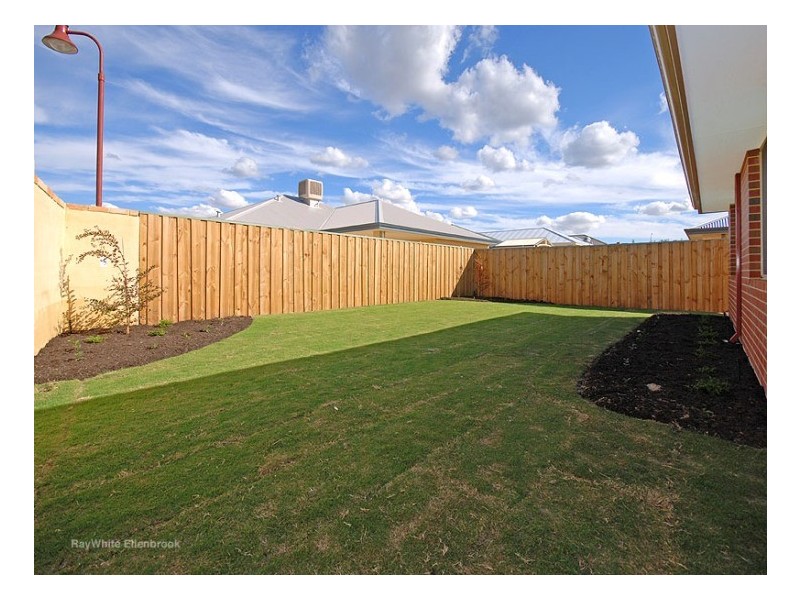 16 Fleetwood Link, Ellenbrook WA 6069