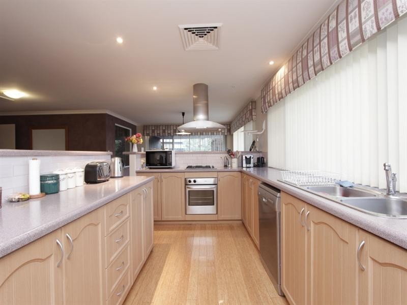 42 Arbor Drive, Ellenbrook WA 6069