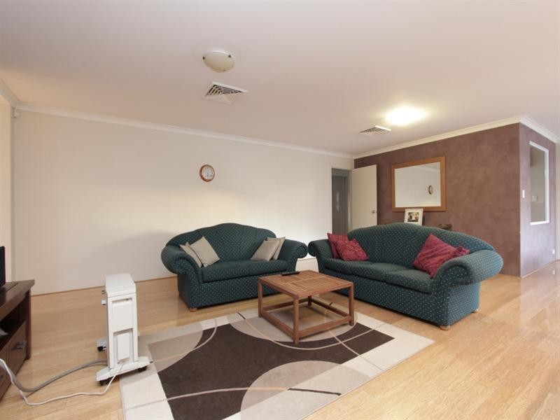 42 Arbor Drive, Ellenbrook WA 6069